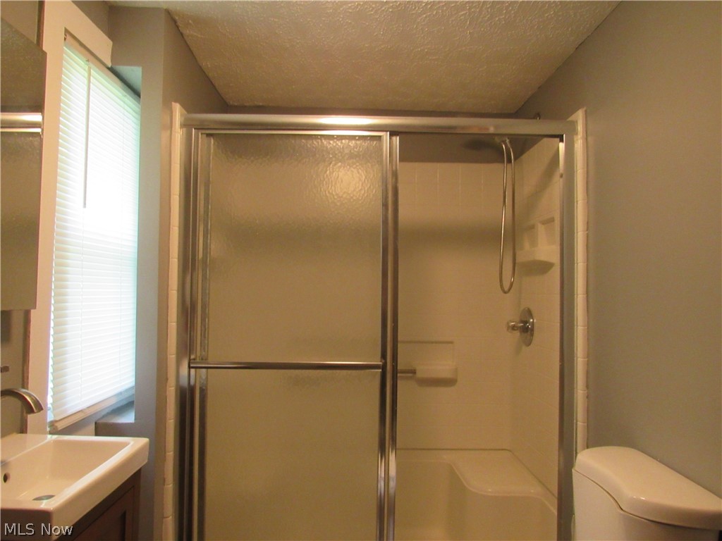 700 Glendora Avenue Property Photo 23