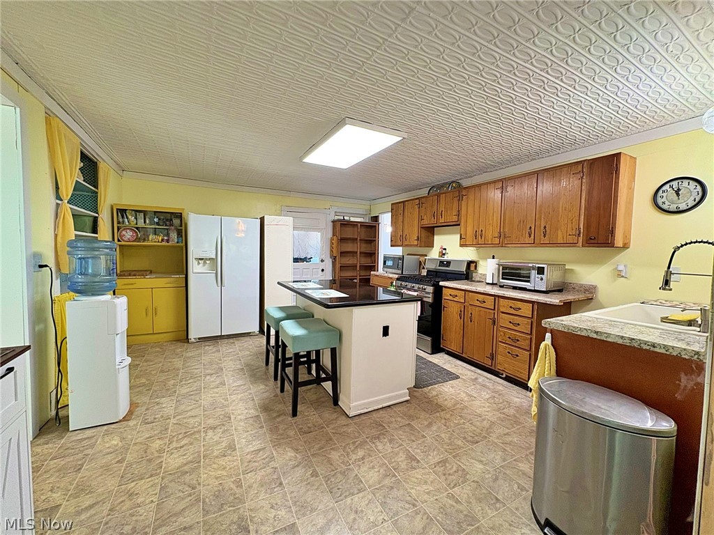 10677 Baumhart Road Property Photo 7