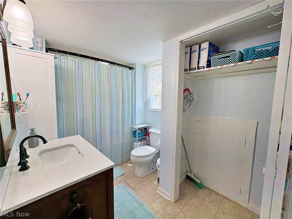 10677 Baumhart Road Property Photo 27