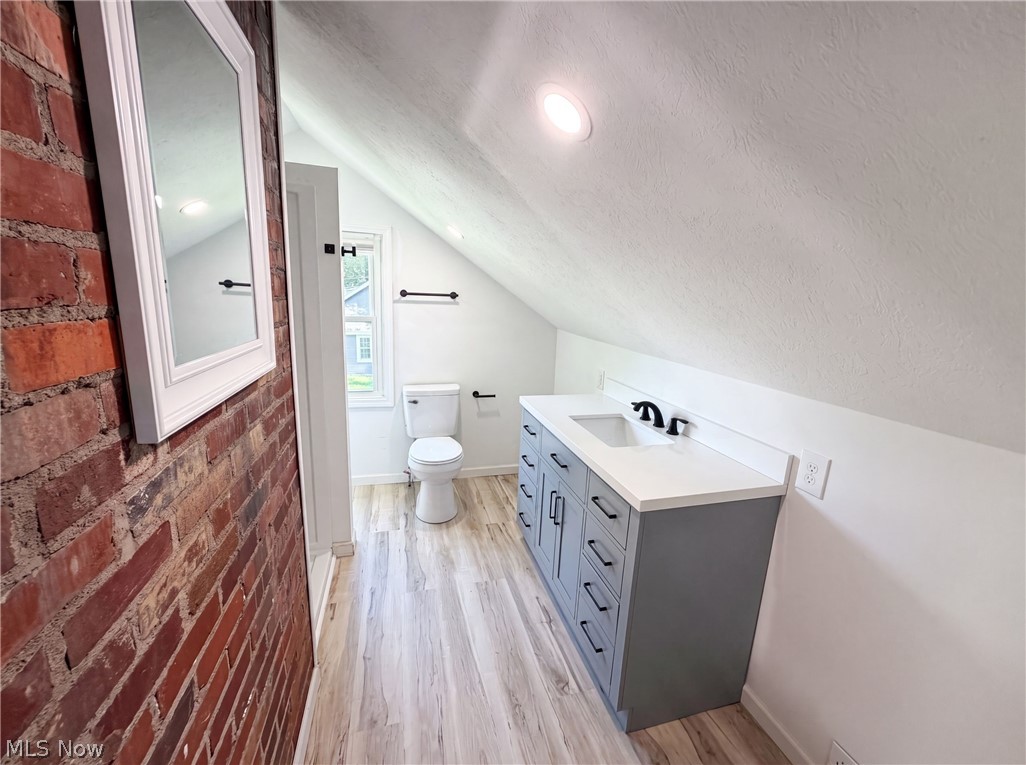 2920 Copley Road Property Photo 10