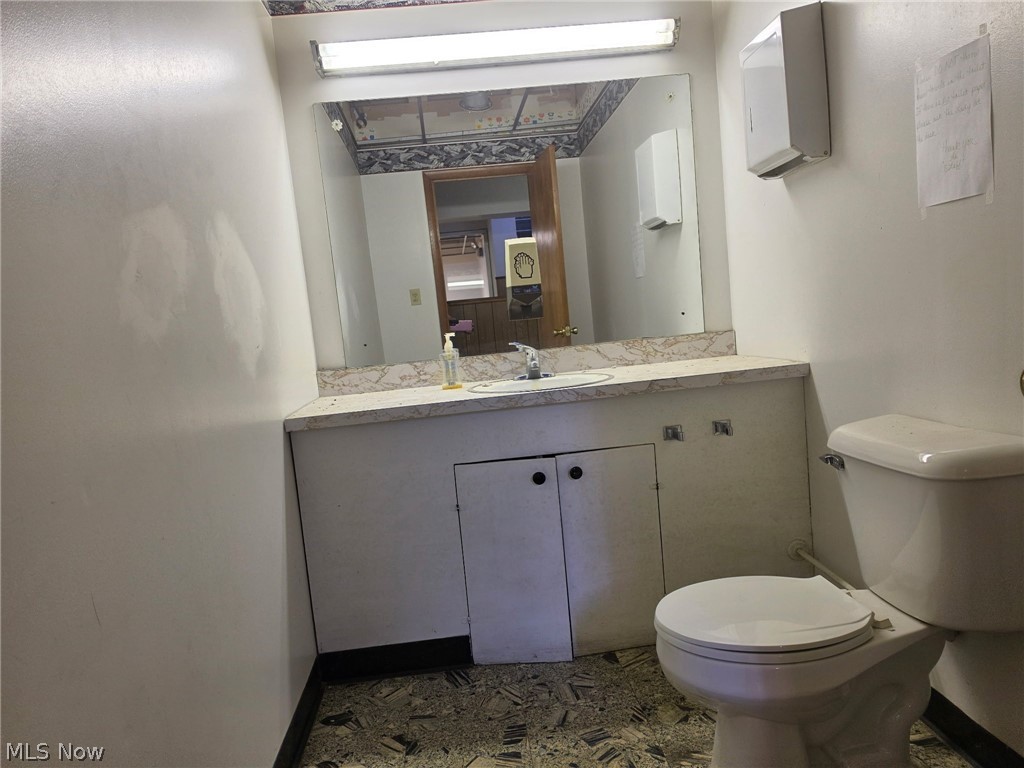 4317 Sunset Boulevard Property Photo 14