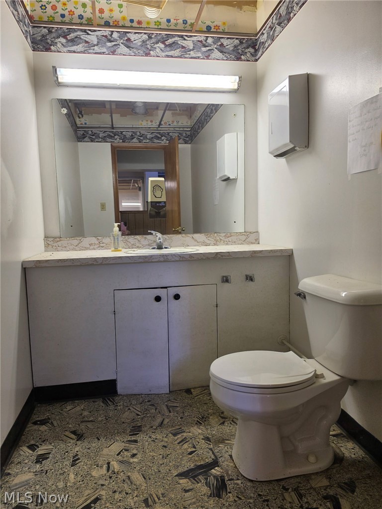 4317 Sunset Boulevard Property Photo 19