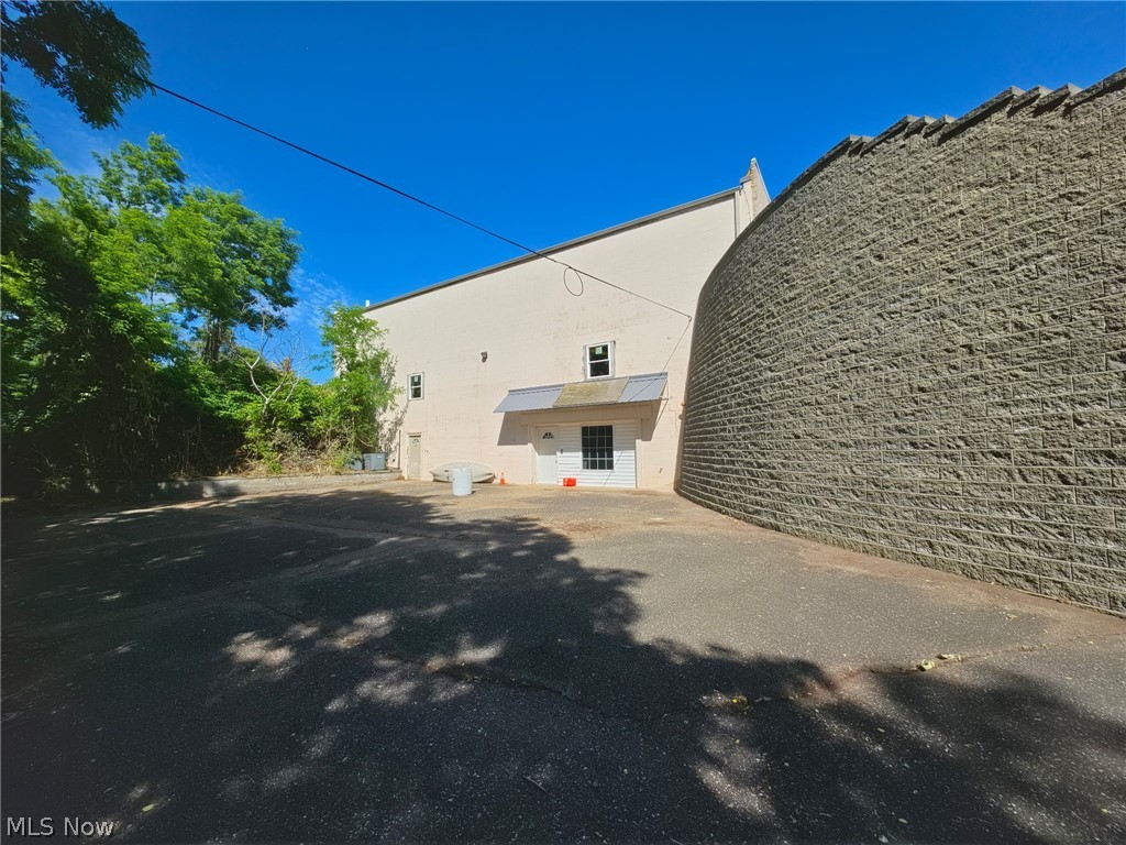 4317 Sunset Boulevard Property Photo 21
