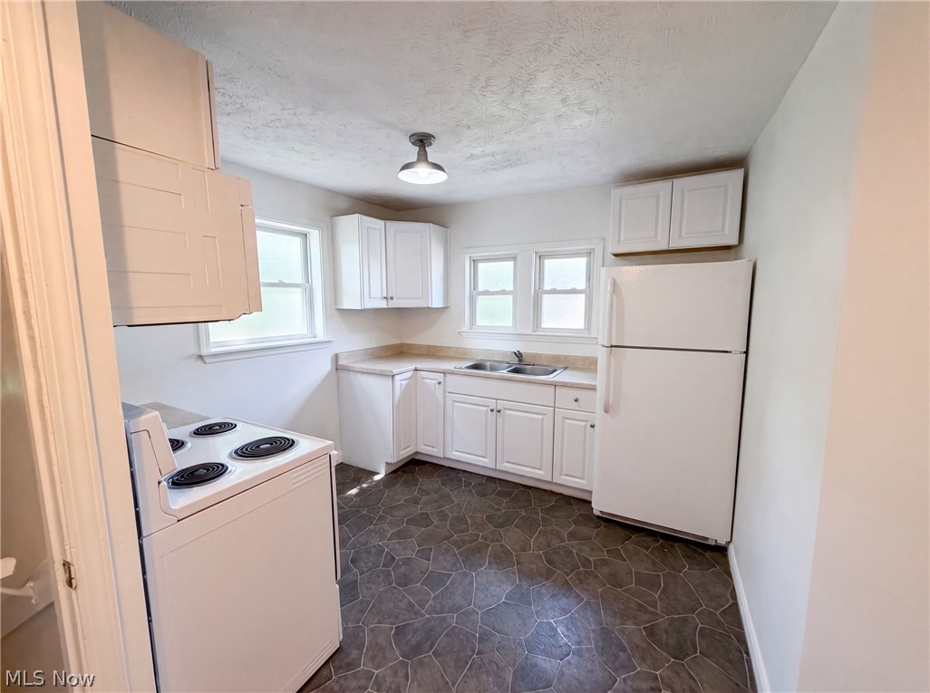 736 Bettes Avenue Property Photo 8