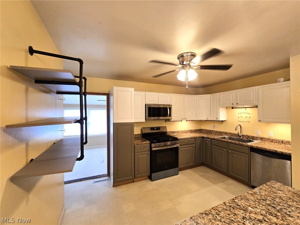 2316 45th Street Property Photo 8