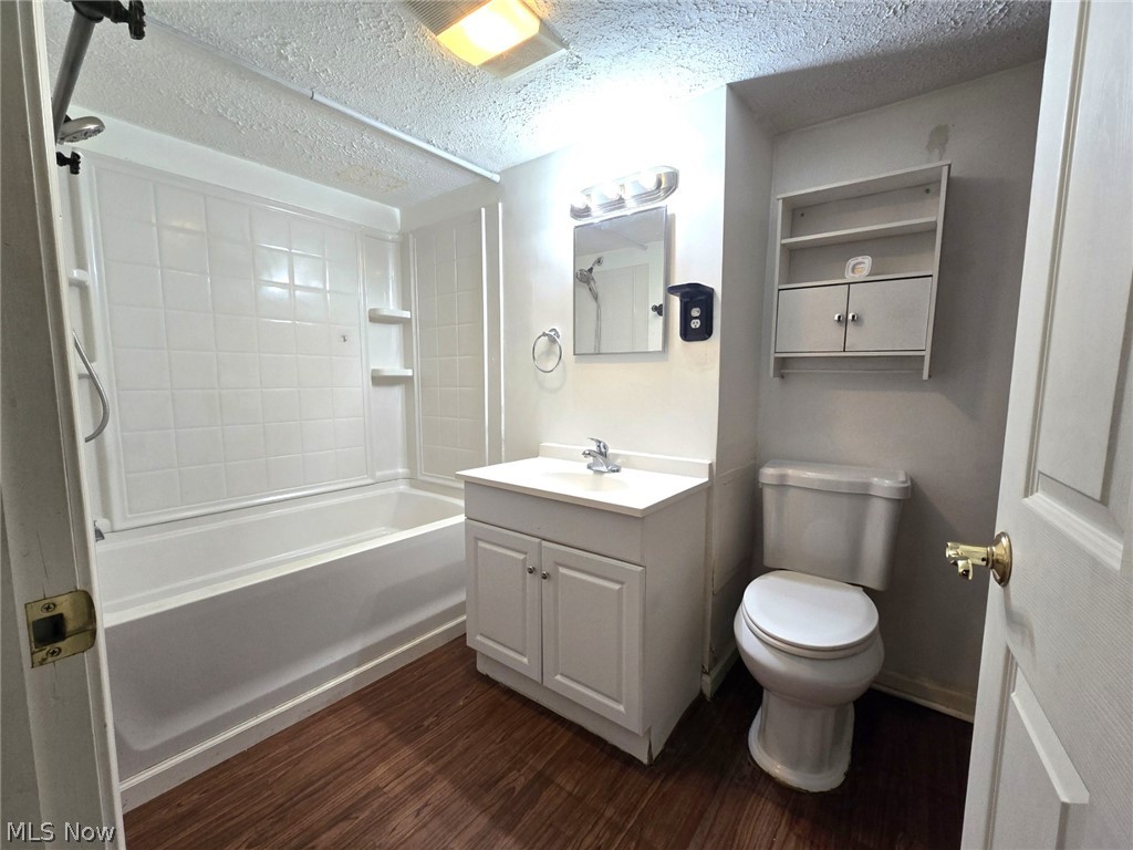 2316 45th Street Property Photo 28