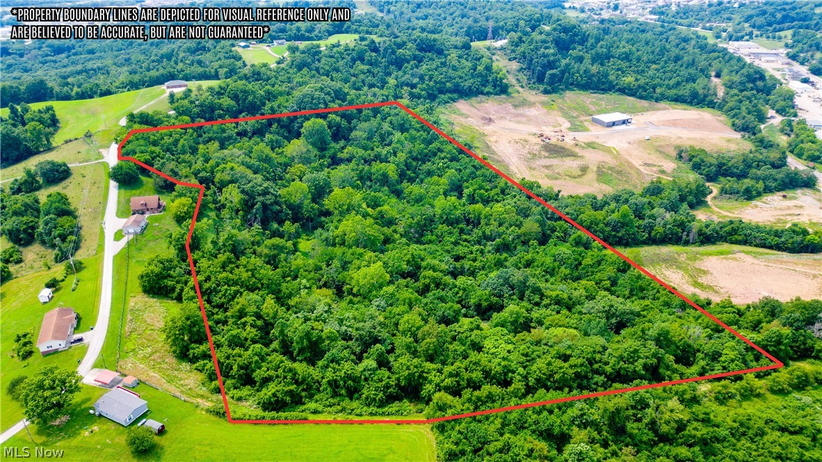 Davis Ridge Property Photo 4