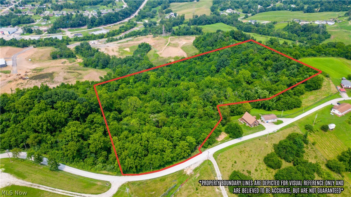 Davis Ridge Property Photo 5