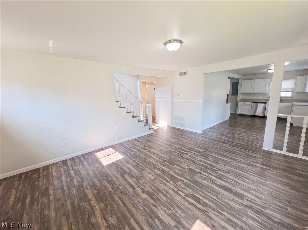 19 Wolf Avenue Property Photo 5