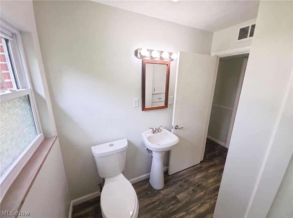 19 Wolf Avenue Property Photo 18