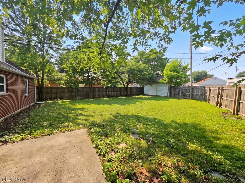 19 Wolf Avenue Property Photo 22
