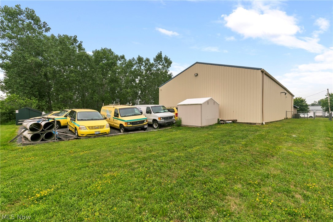 75 Eastgate Drive Property Photo 12