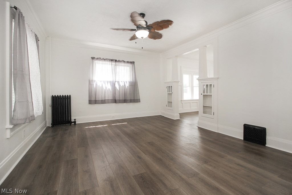 900 Beardsley Street Property Photo 2