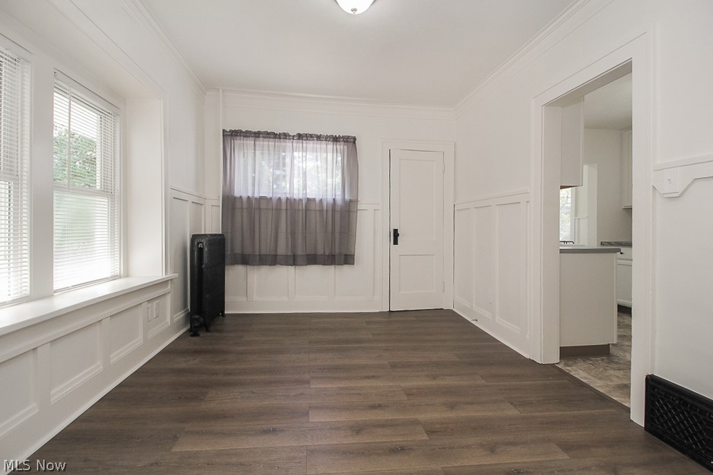 900 Beardsley Street Property Photo 4