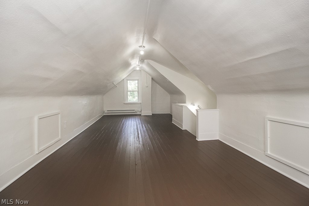 900 Beardsley Street Property Photo 16