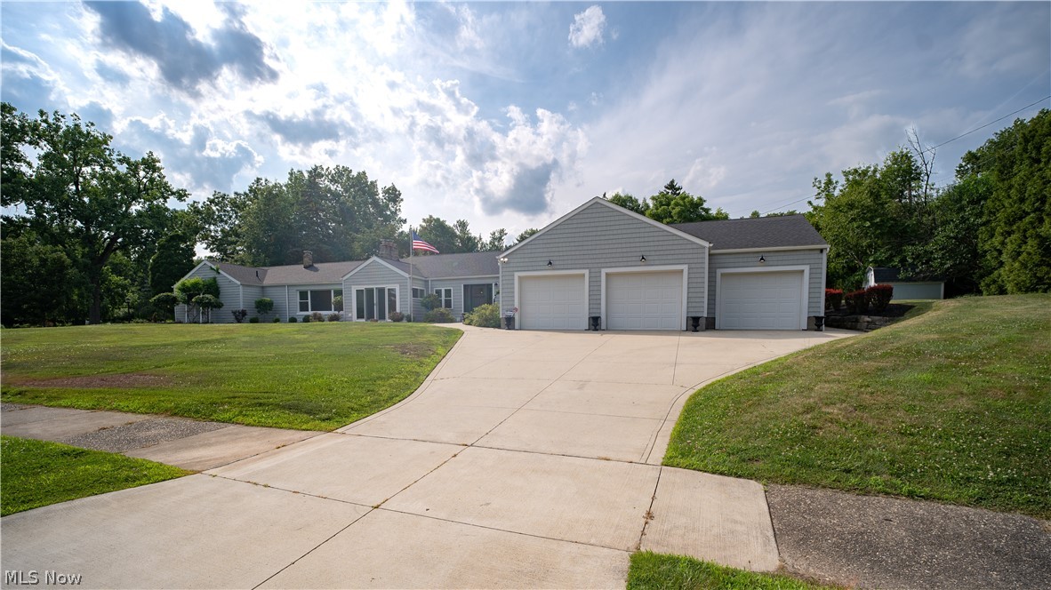 3130 Silver Lake Boulevard Property Photo 1