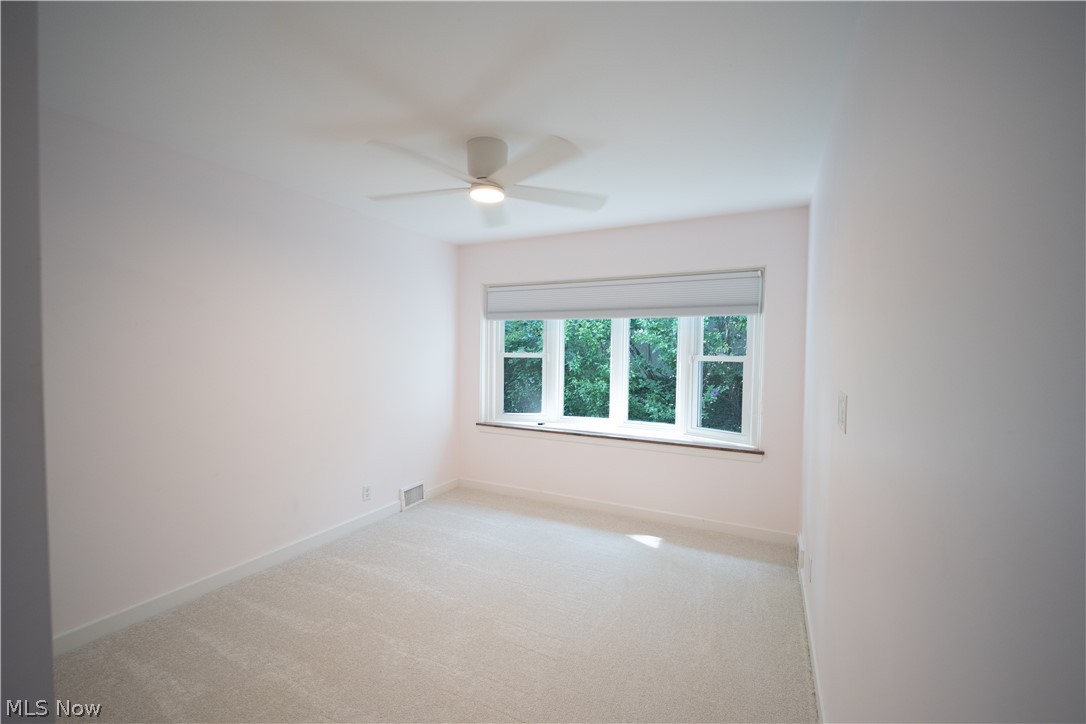 3130 Silver Lake Boulevard Property Photo 12