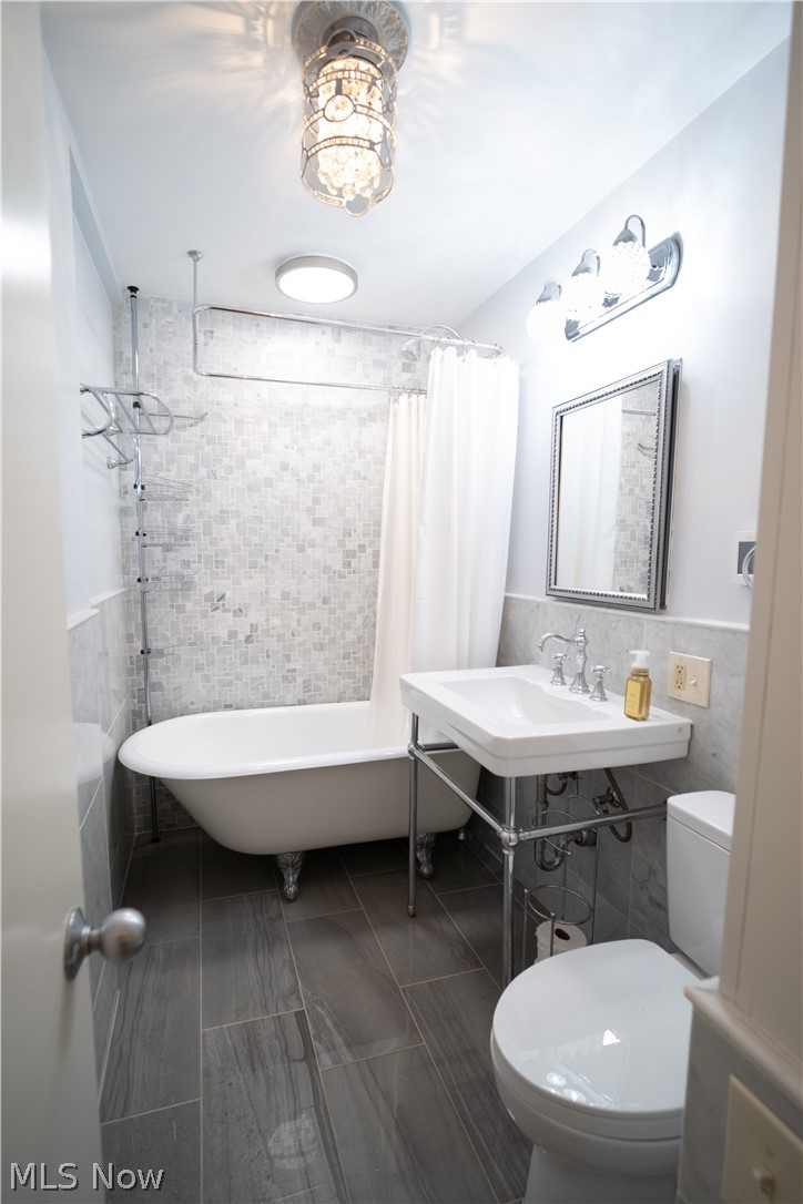 3130 Silver Lake Boulevard Property Photo 24