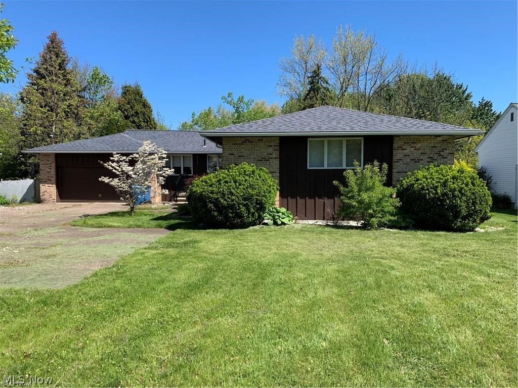 2520 W Skyline Drive
