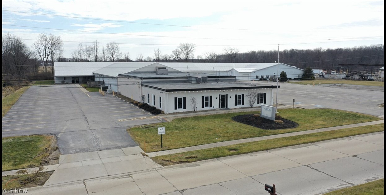 110 Commerce Drive Property Photo 1