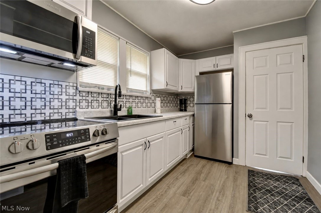 1870 Shaw Avenue Property Photo 8
