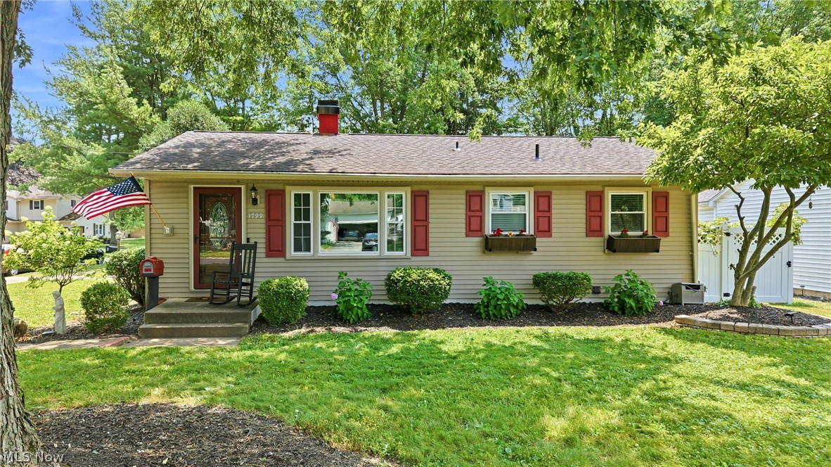 1799 Lemont Drive Property Photo 2