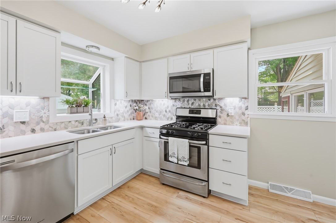 1799 Lemont Drive Property Photo 10