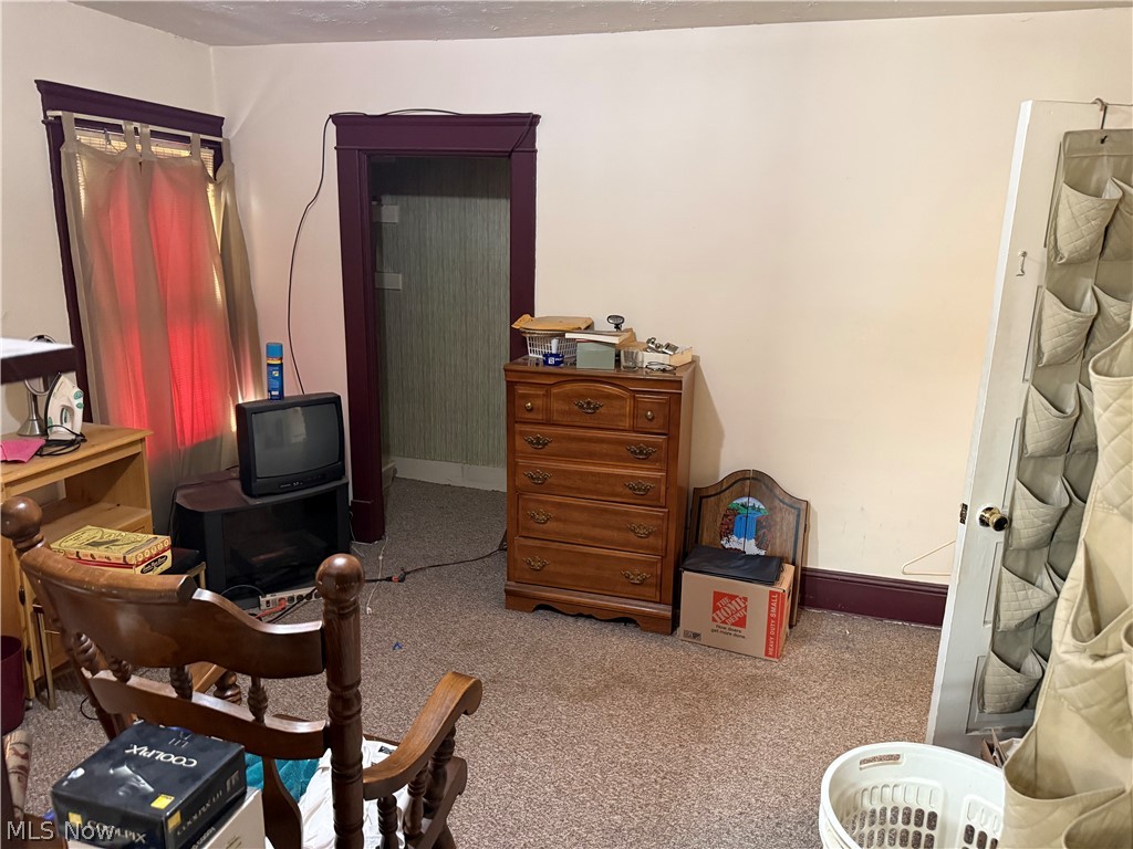76 S Schenley Avenue Property Photo 17