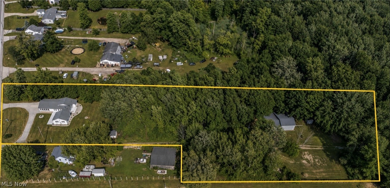 6940 Lake Rd W Property Photo 6