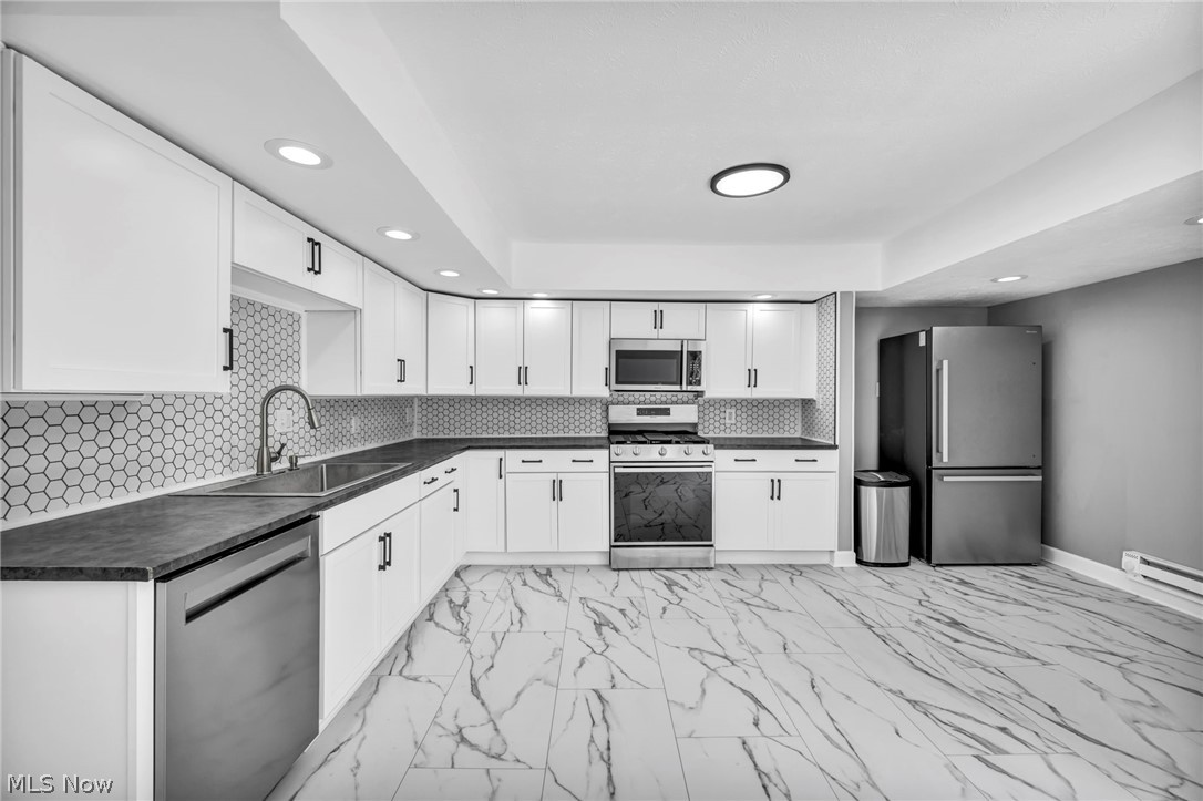 6940 Lake Rd W Property Photo 26