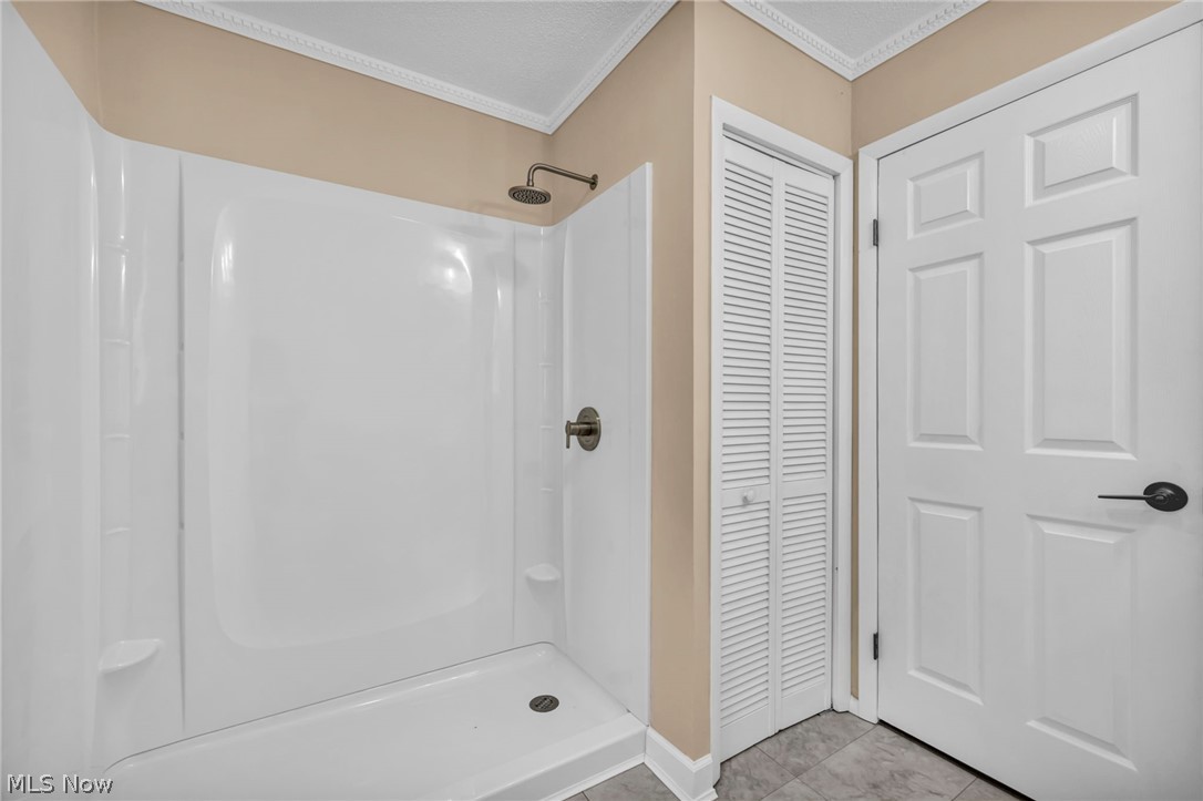 6940 Lake Rd W Property Photo 30
