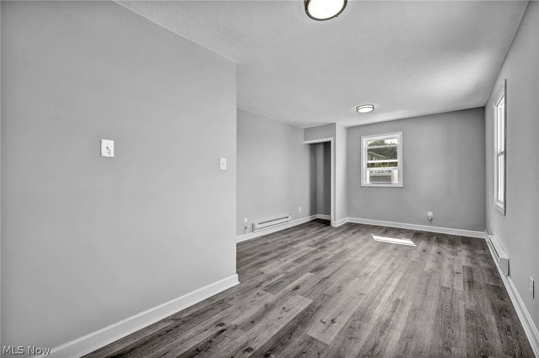 6940 Lake Rd W Property Photo 33