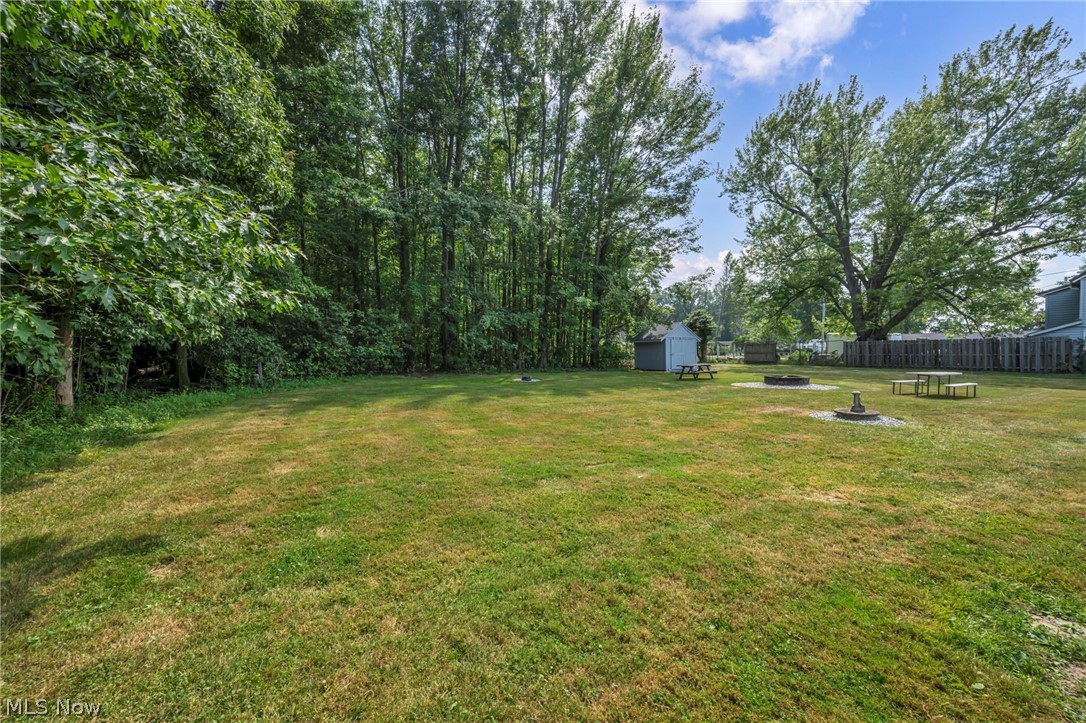 6940 Lake Rd W Property Photo 39