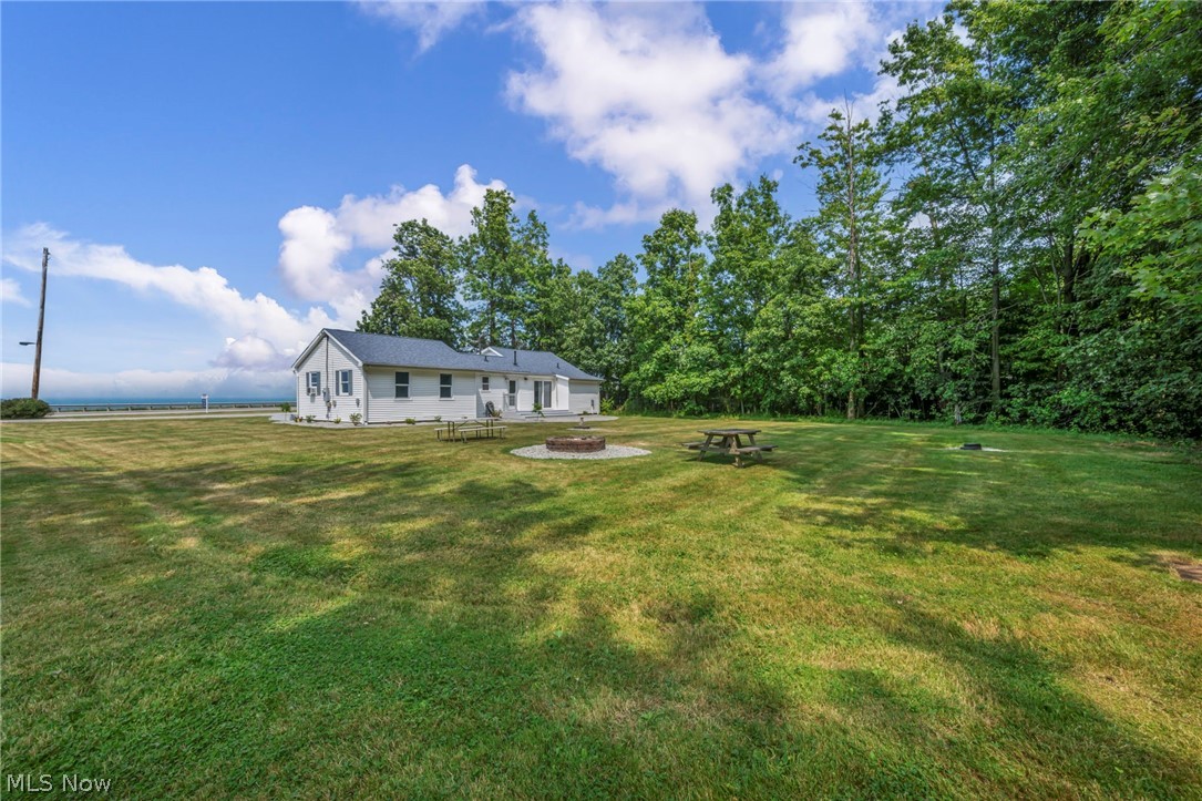 6940 Lake Rd W Property Photo 42
