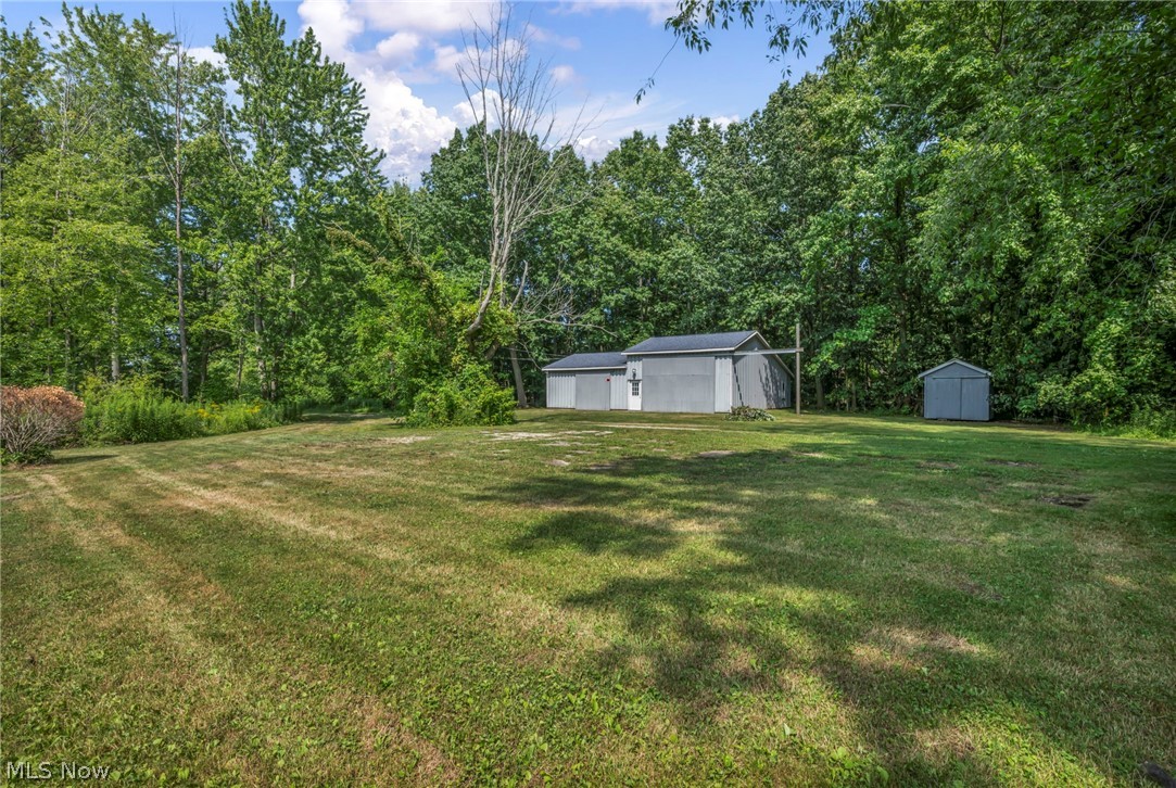 6940 Lake Rd W Property Photo 43