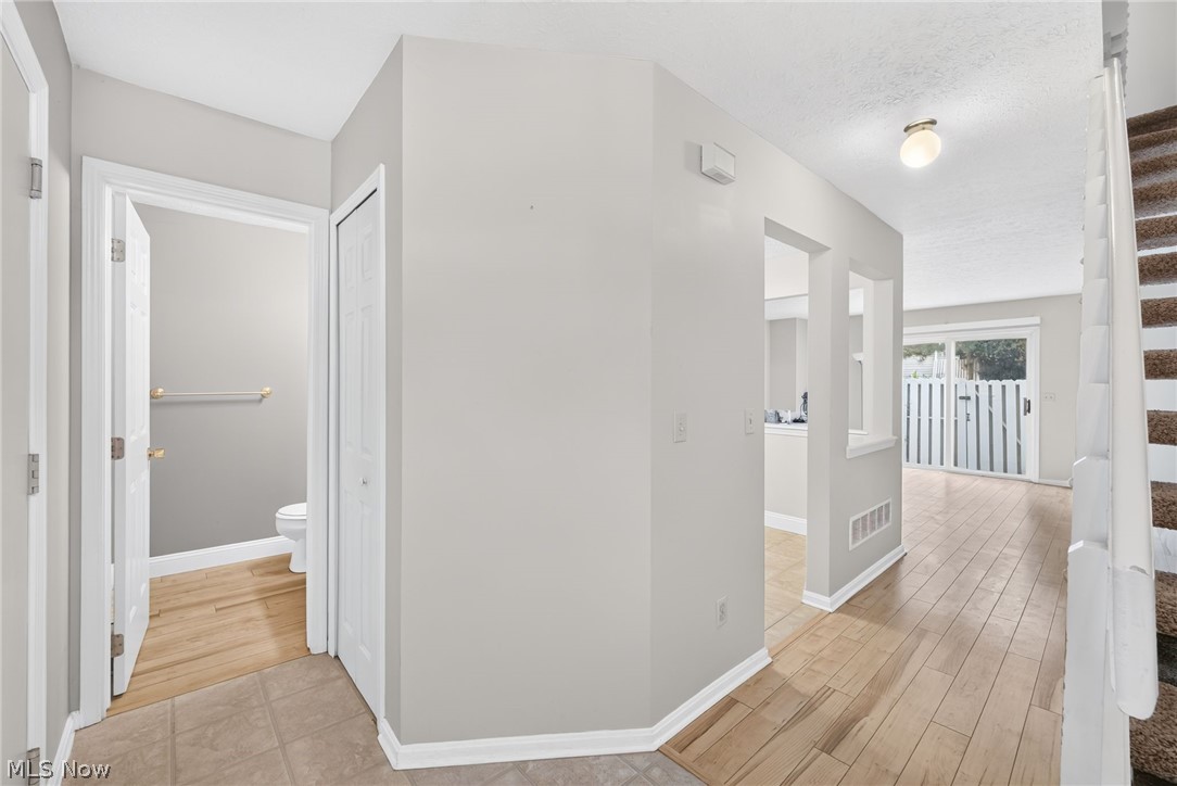 4228 River Ridge Drive Property Photo 5