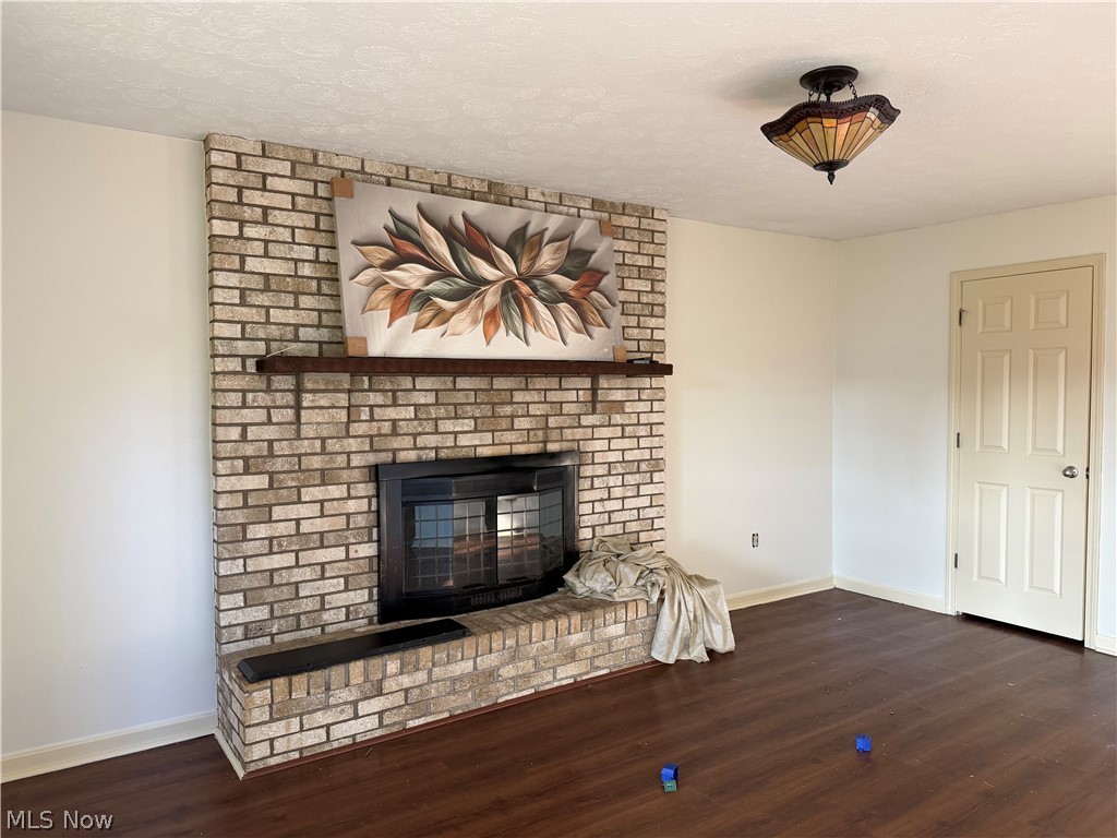 536 Windsor Drive Property Photo 6