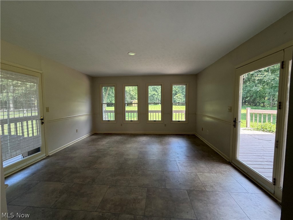 536 Windsor Drive Property Photo 13