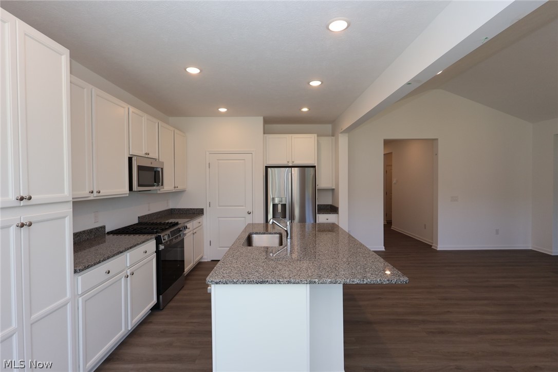 2430 Merriment Drive Property Photo 3