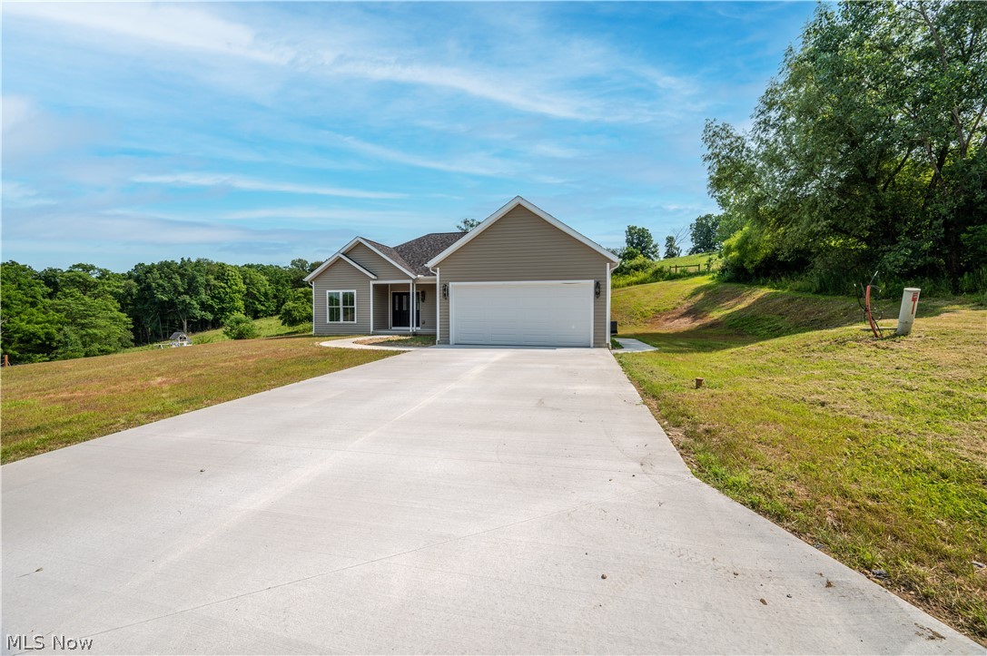 135 Hillside Drive Property Photo 14