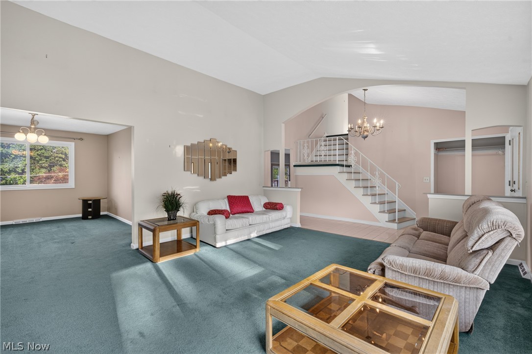 7171 Rustic Oval Property Photo 7