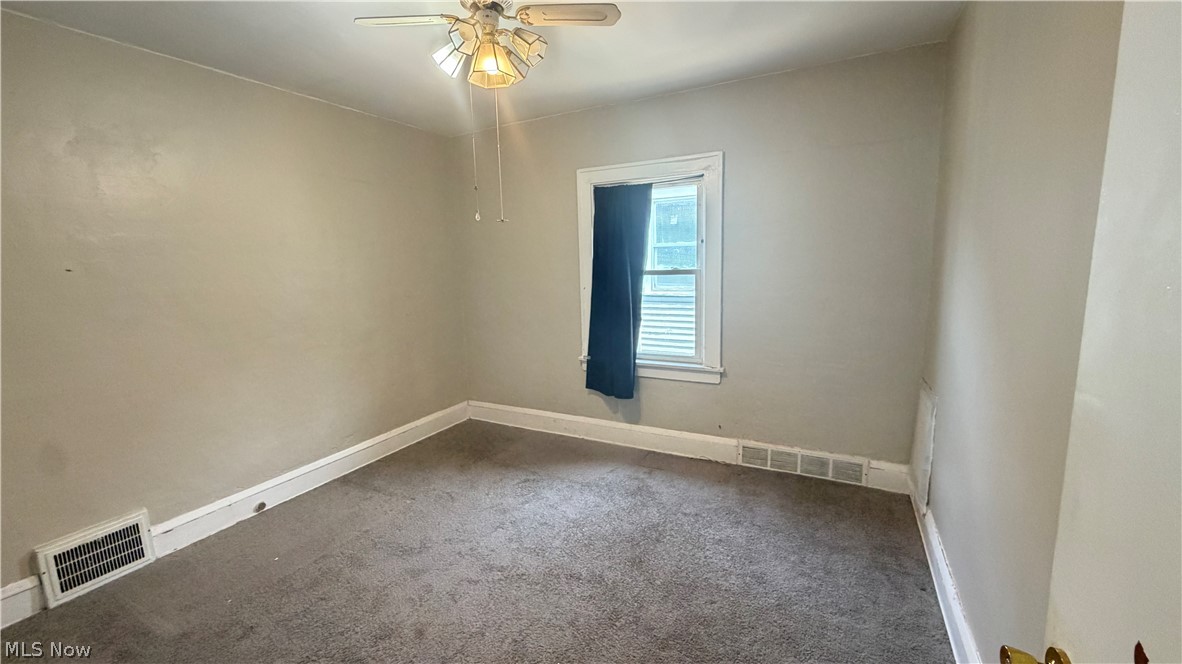 4143 E 142nd Street Property Photo 10