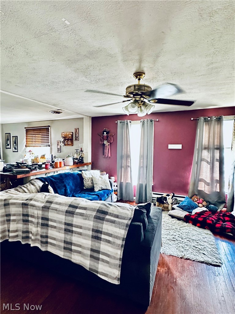 3177 Elyria Avenue Property Photo 7