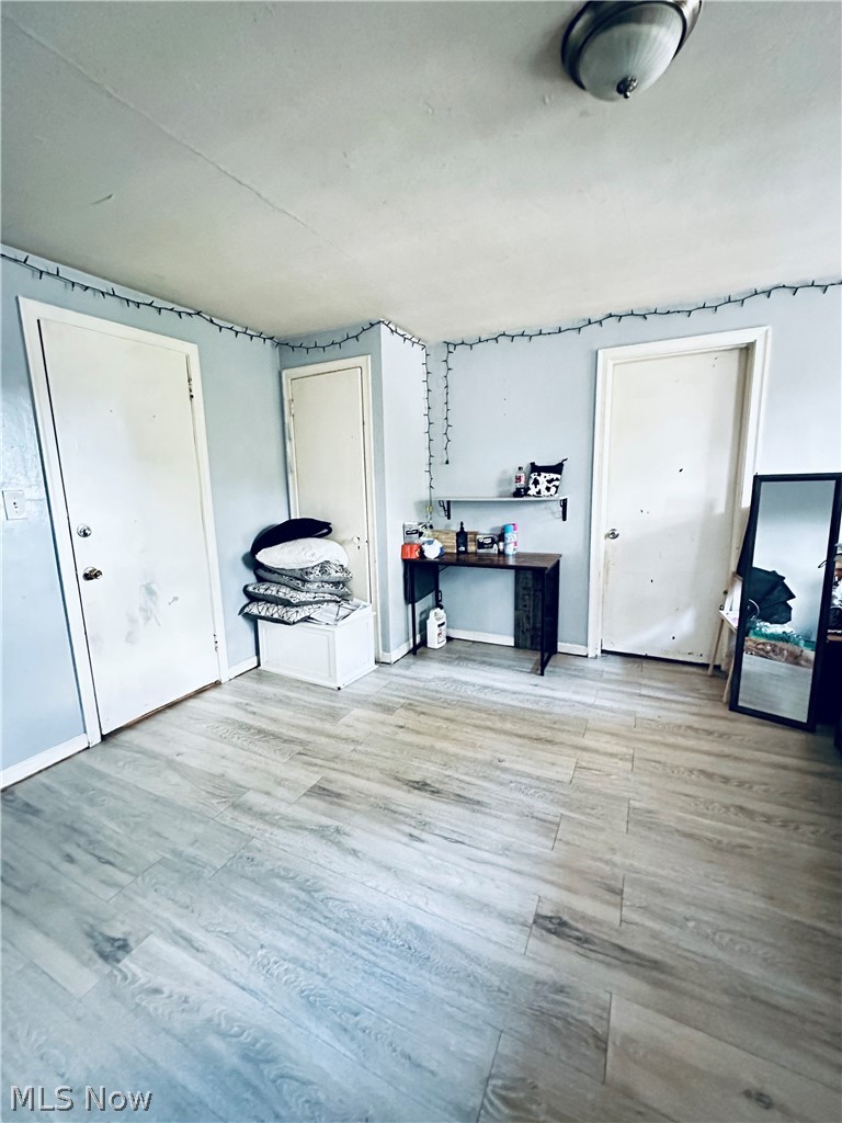 3177 Elyria Avenue Property Photo 13