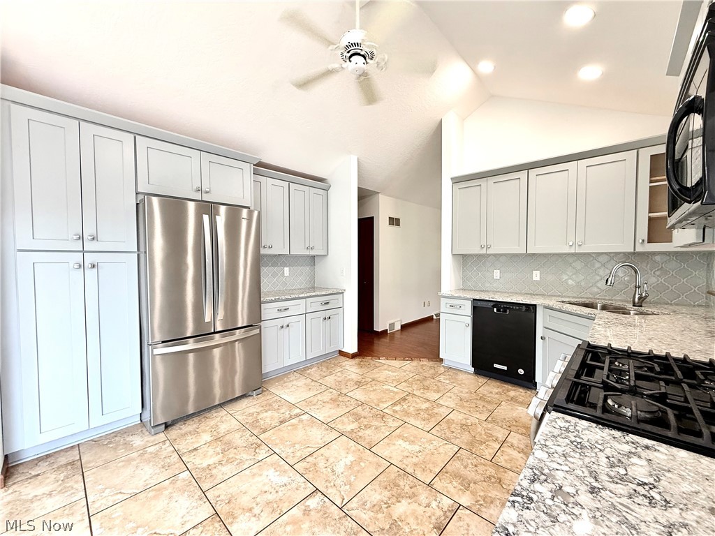 7673 Buchanan Drive Property Photo 7