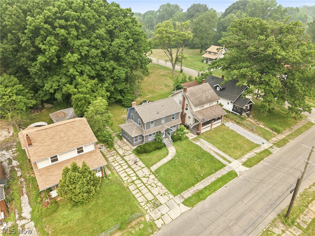 3016 Hudson Avenue Property Photo 4