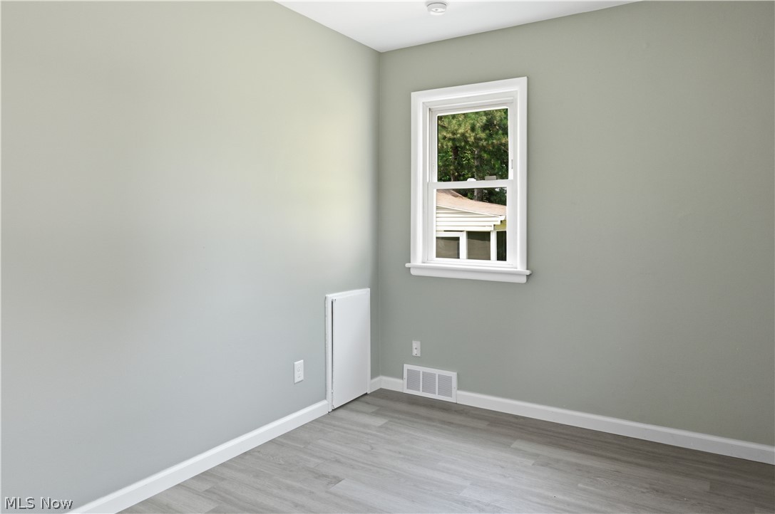 734 Pasadena Avenue Property Photo 14