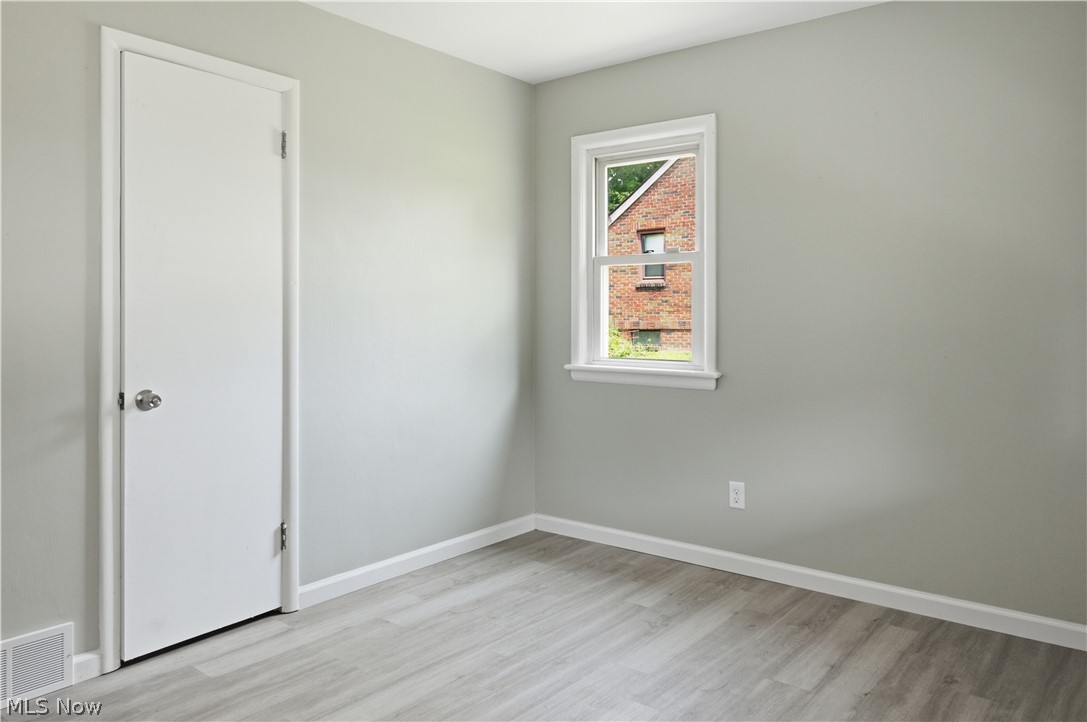 734 Pasadena Avenue Property Photo 16
