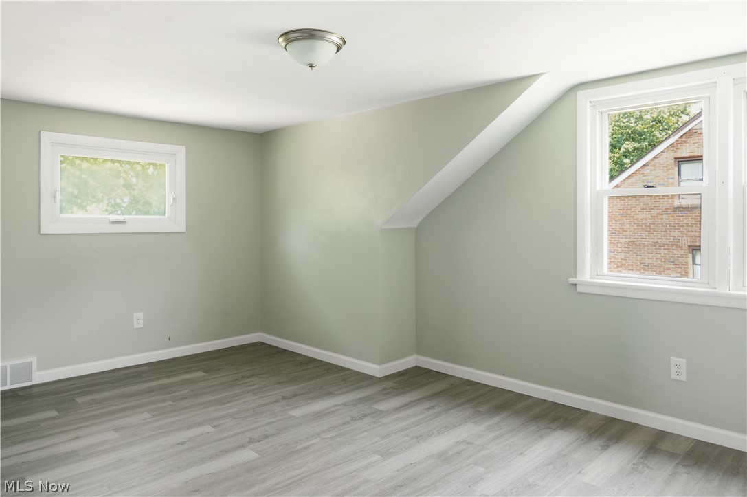 734 Pasadena Avenue Property Photo 22