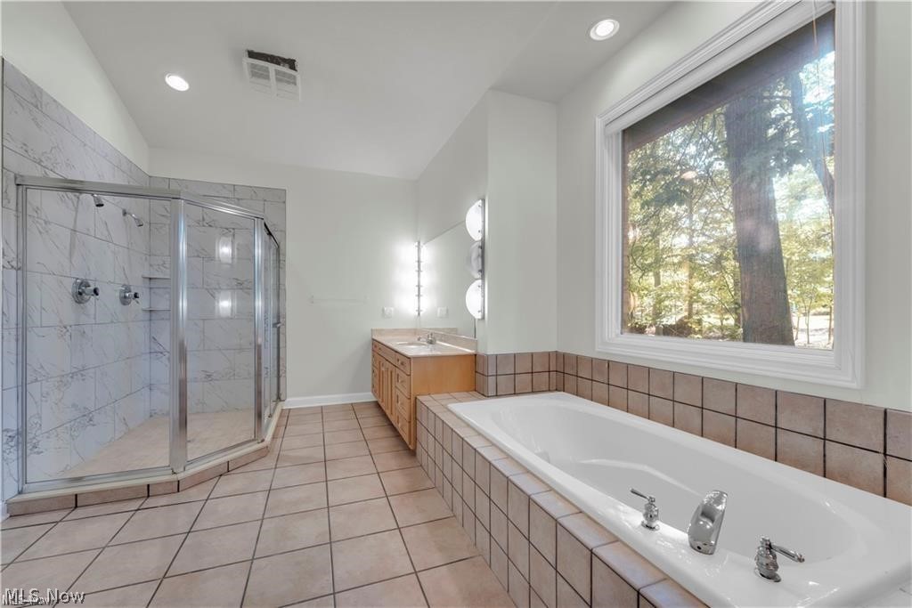 416 Castle Pines Drive Property Photo 30